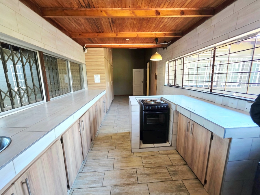 16 Bedroom Property for Sale in Universitas Free State